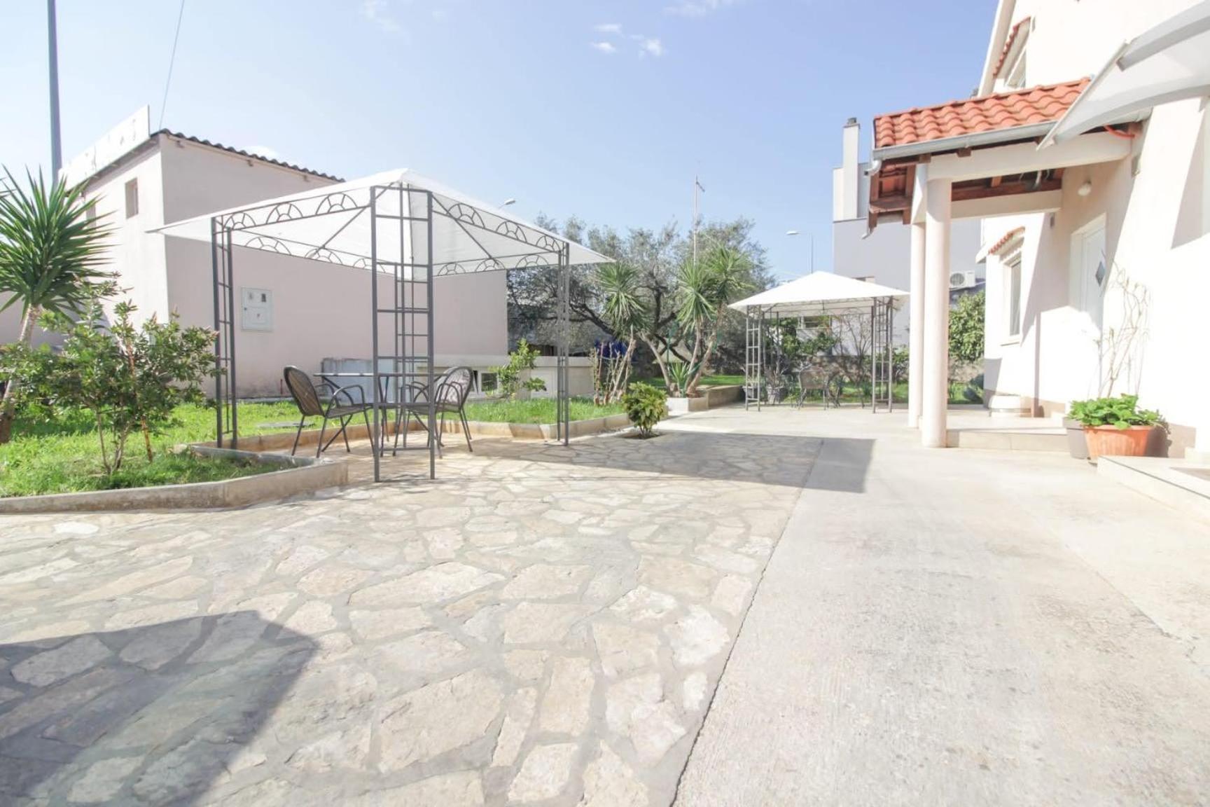 Pool House Luka Apartment Zadar Exterior photo