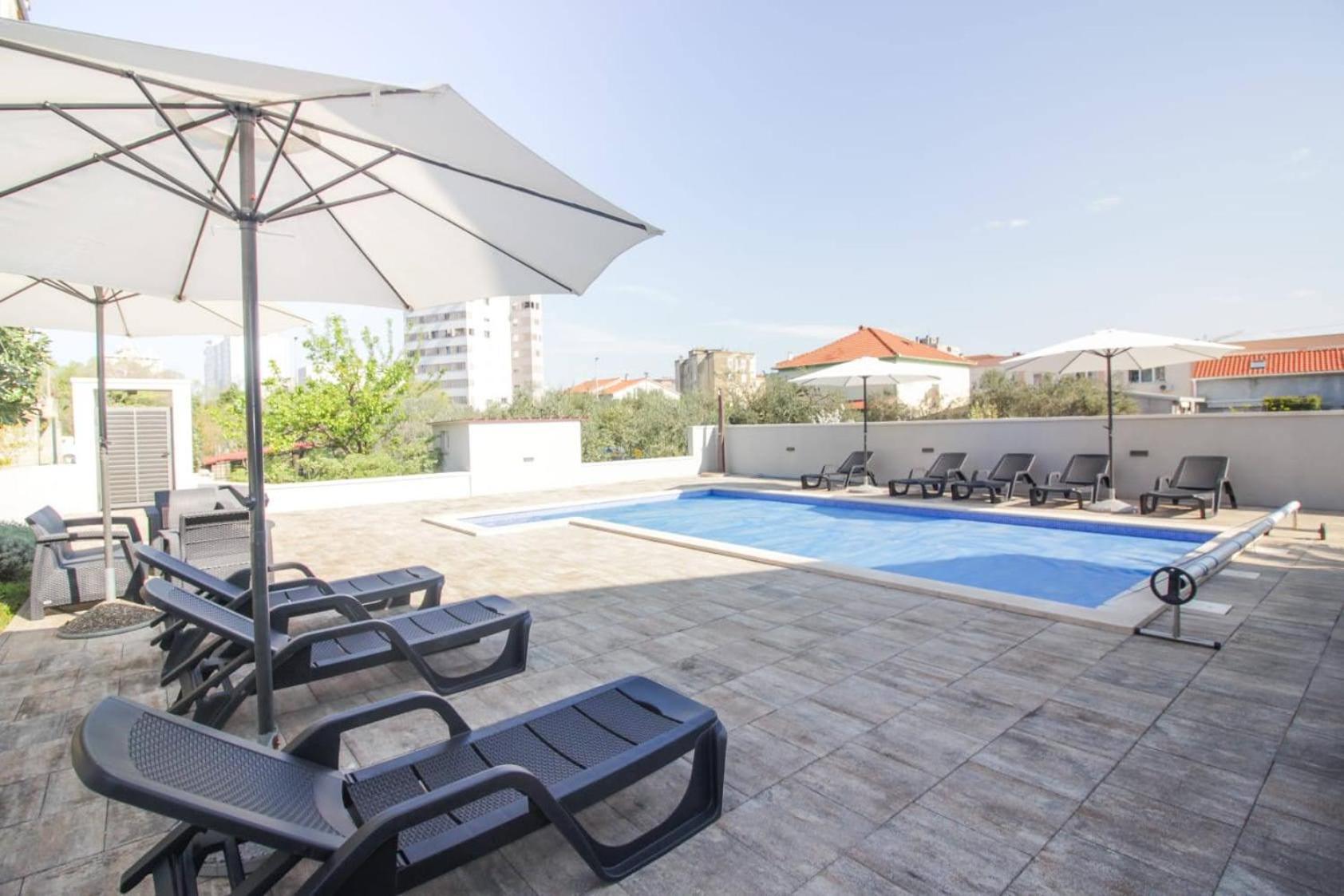 Pool House Luka Apartment Zadar Exterior photo